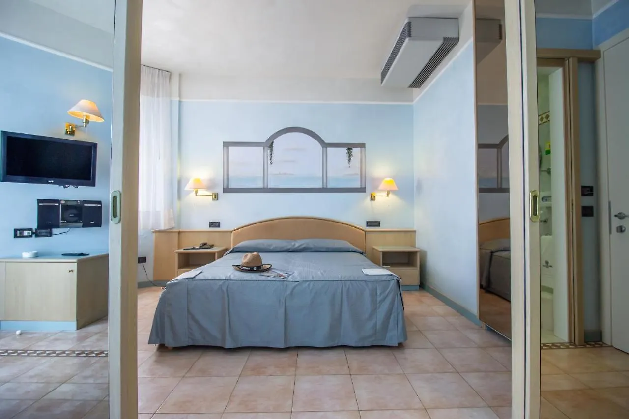 Hotel Universo ليدو دي يسولو 3*,  إيطاليا